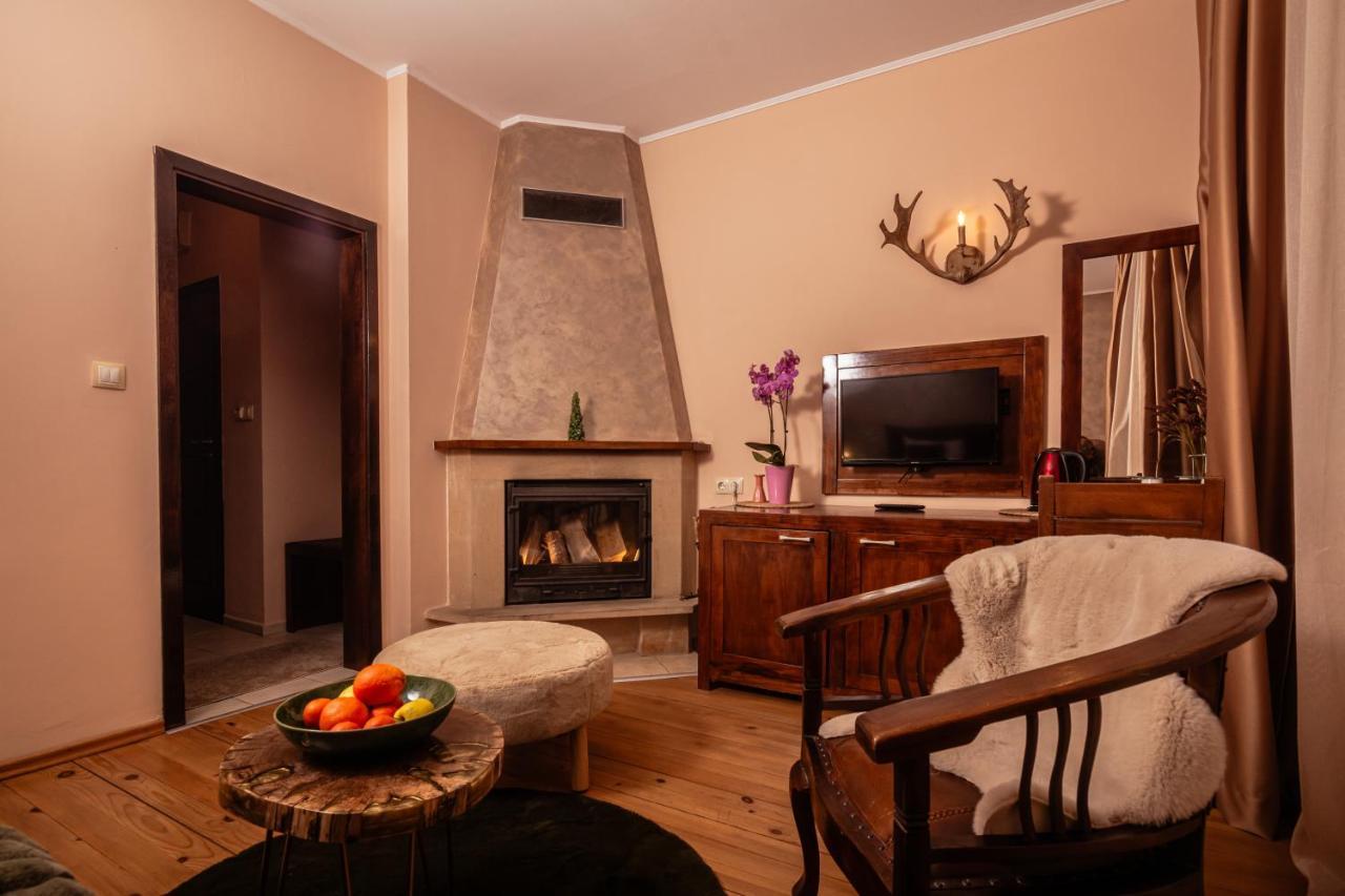 Hotel Smilen Smolyan Exterior photo