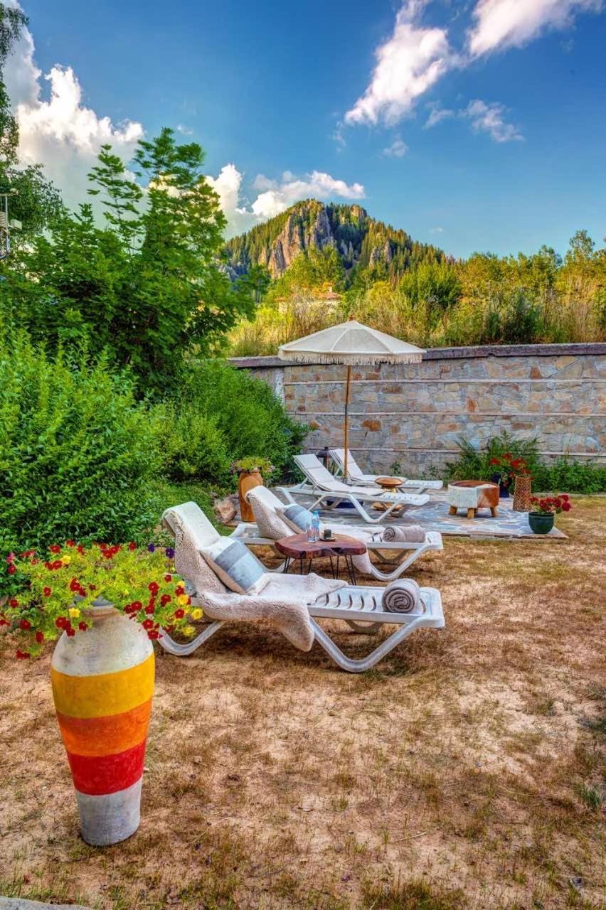 Hotel Smilen Smolyan Exterior photo