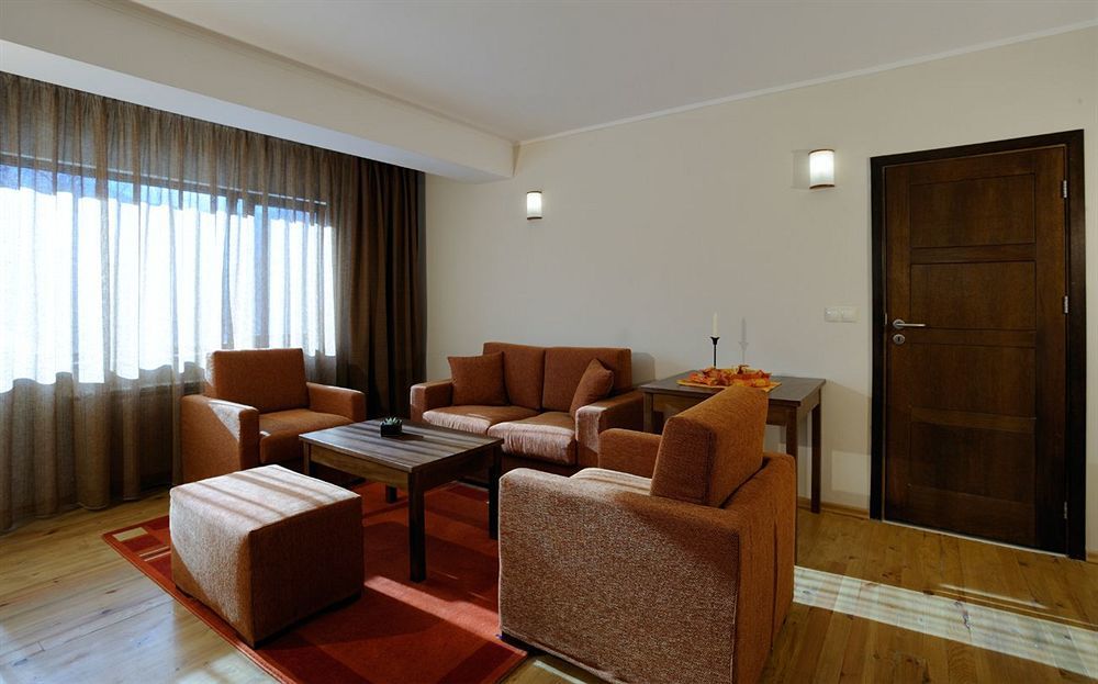 Hotel Smilen Smolyan Exterior photo